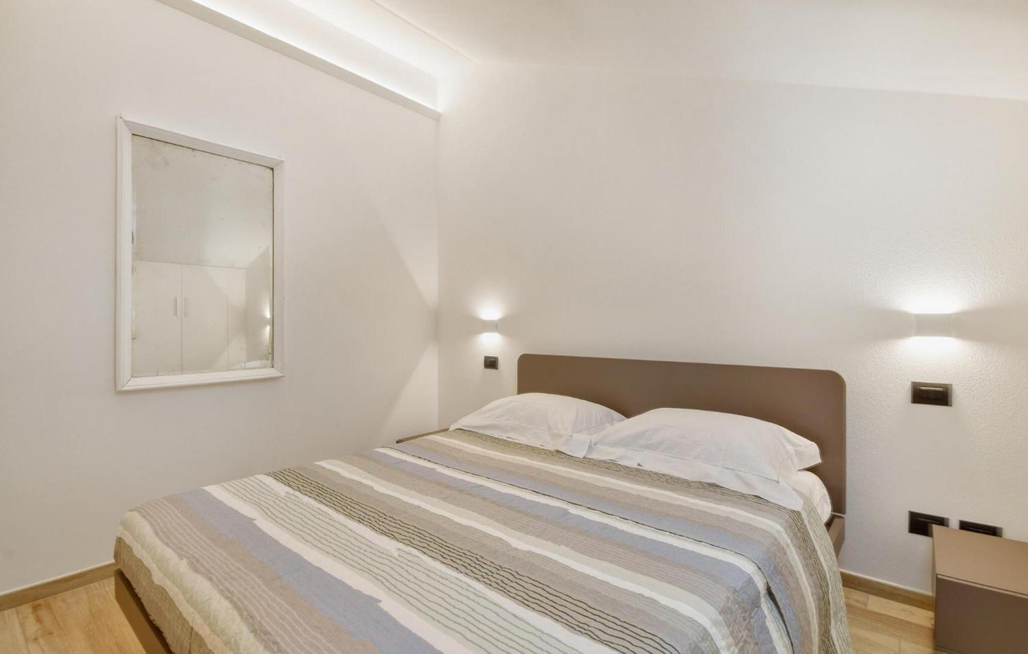 Beautiful Apartment In Moneglia With Kitchen Exterior photo